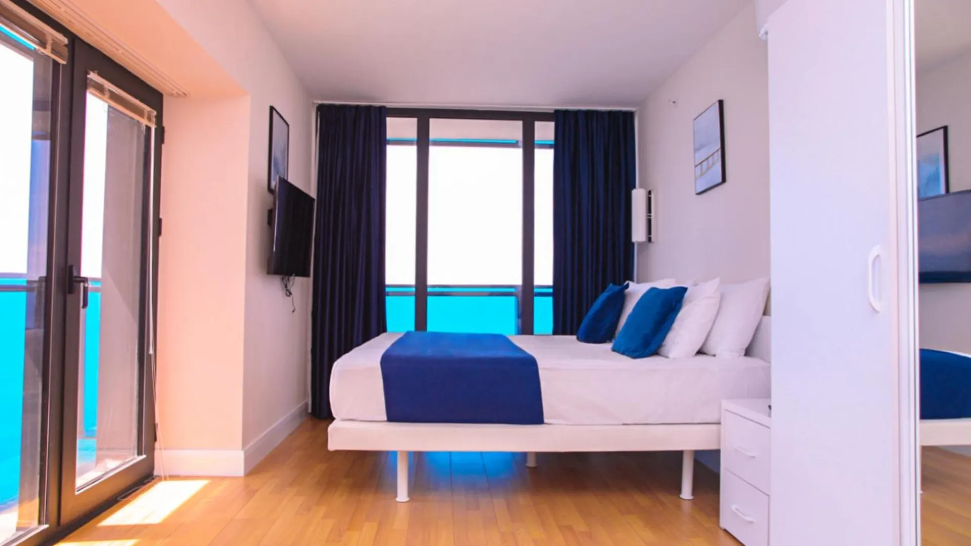 ***** شقة فندقية باتومي Panorama Suites - City Center Sea View جورجيا